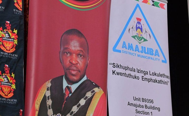 Mayor and deputy mayor elections set aside after councillors locked out of meeting